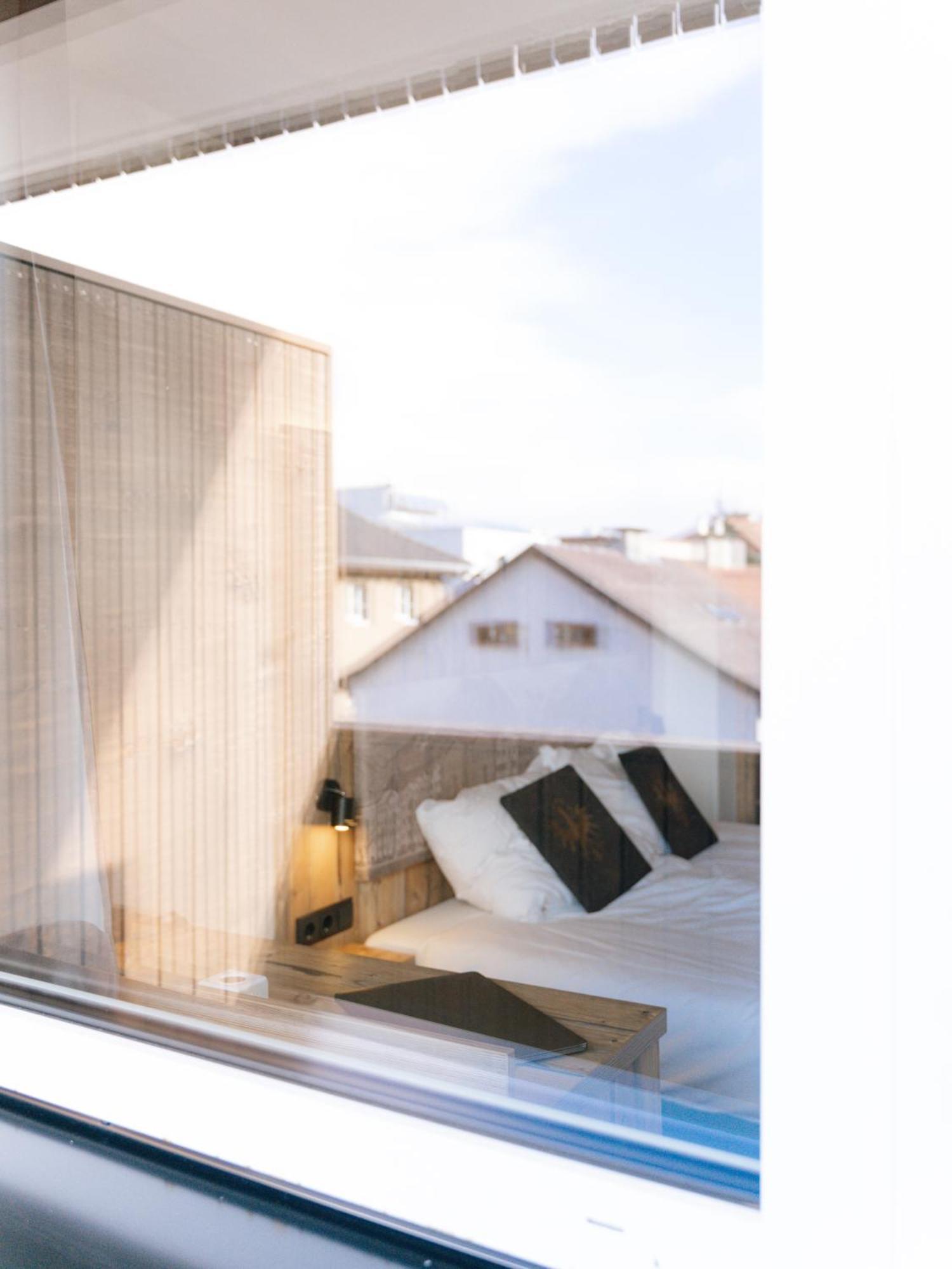 Binders Budget City-Mountain Hotel Innsbruck Exterior photo