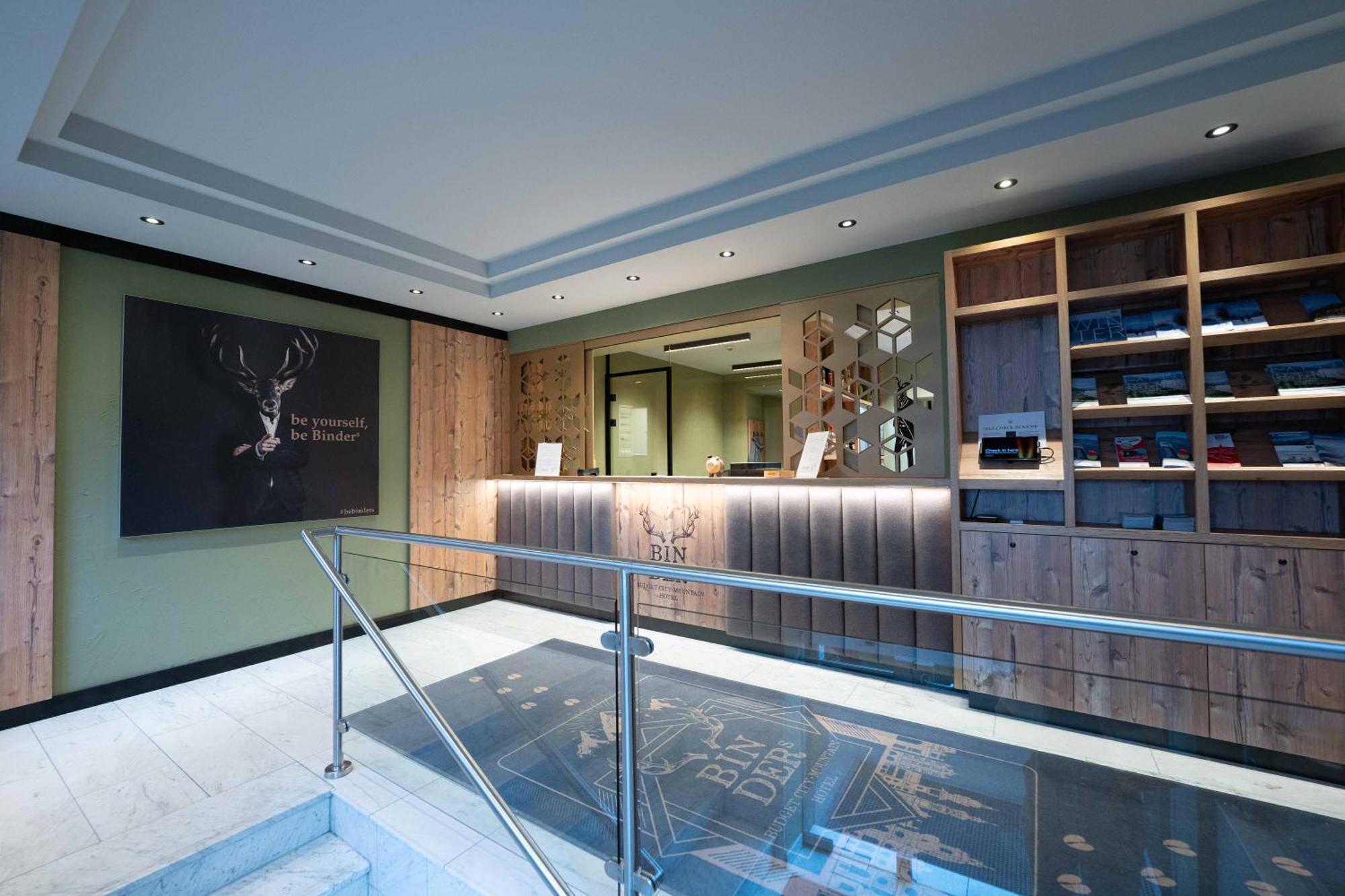 Binders Budget City-Mountain Hotel Innsbruck Exterior photo